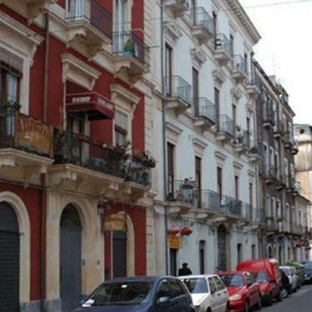 Da Nella Hotel Catania Eksteriør billede