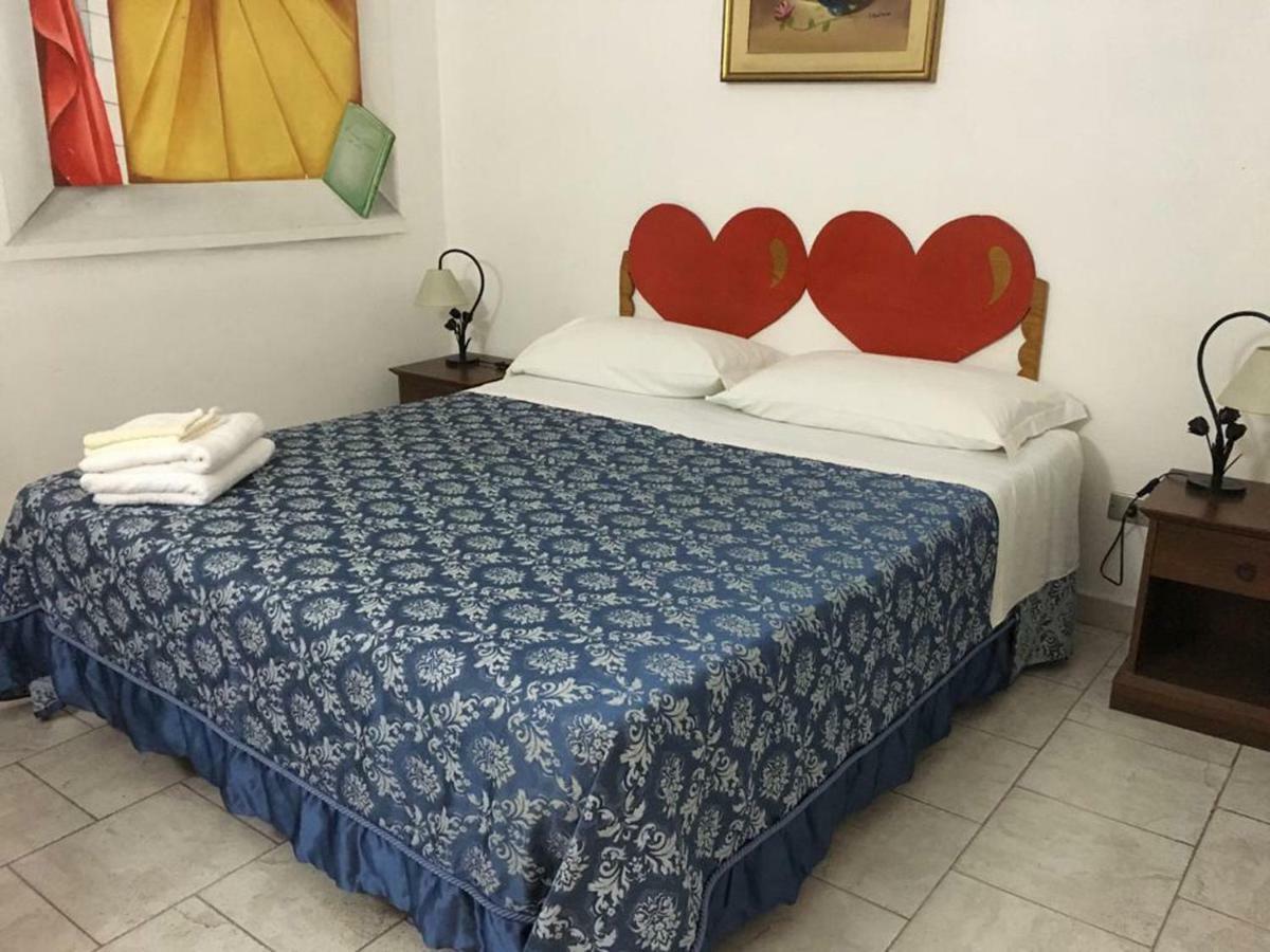 Da Nella Hotel Catania Eksteriør billede